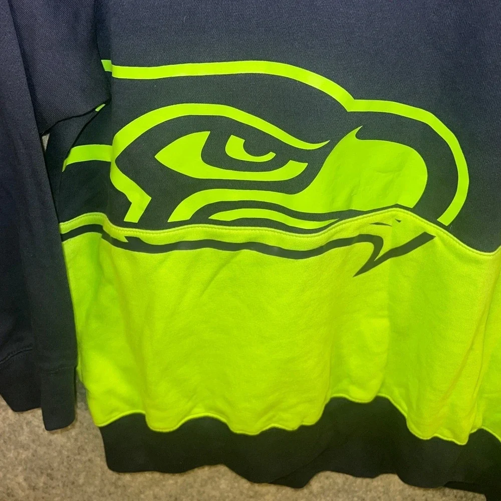 Majestic Seattle Seahawks Hoodie Men's 2XL Colorblock Navy Blue Action Green NFL
